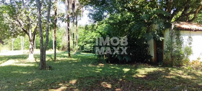 Imagem Chácara à Venda em Paranoá - DF250 - Fazenda Velha - 6,2 hectares - Escriturada e registrada.