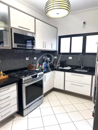 Imagem CASA RESIDENCIAL em JACAREÍ - SP, VILA ZEZÉ