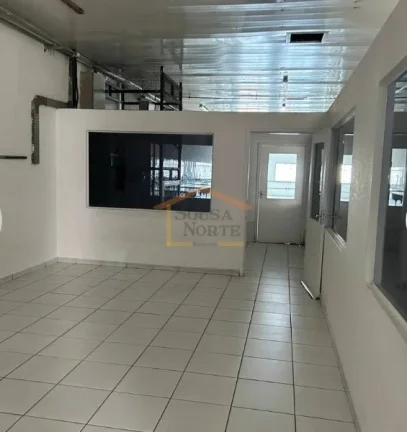 Imagem Galpão/salão comercial com 700m² distribuídos em 2 andares, ideal para diversos segmentos de neg...