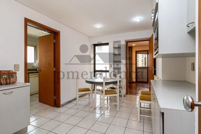 Imagem Apartamento andar alto com 190m² em Perdizes Nobre, 3 suítes e 3 vagas.