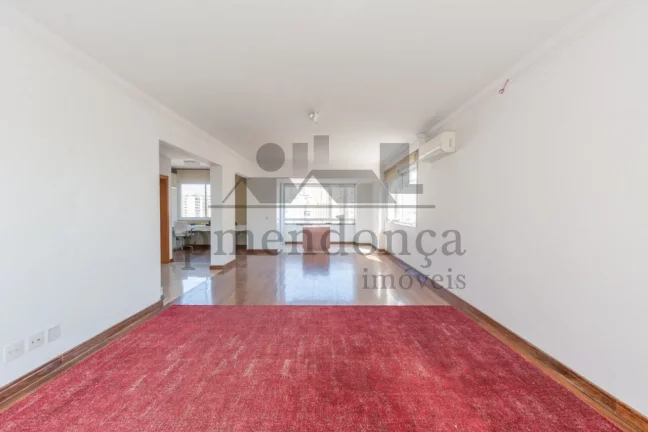 Imagem Apartamento em Perdizes com 225m2, 4 suítes, 5 vagas e Quadra de Tênis