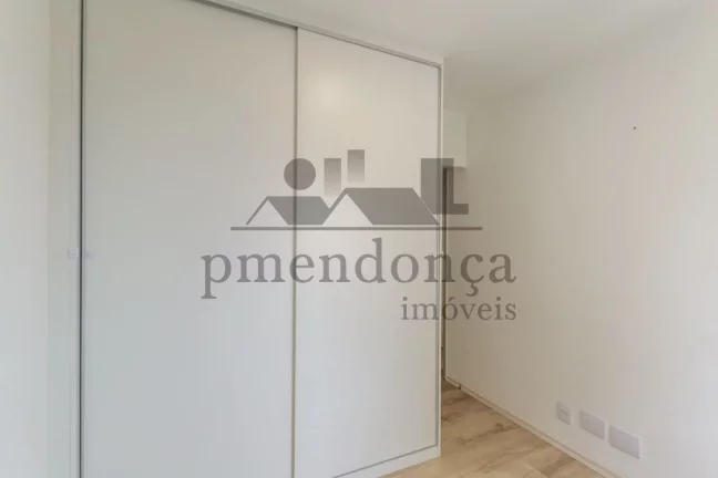 Imagem Apartamento a venda na Rua Tonelero com 2 suites) e 2 vagas, 70m²