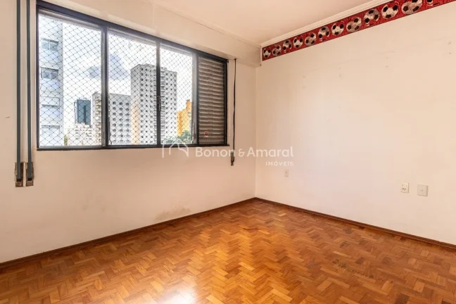 Imagem Apartamento aconchegante e funcional, ideal para quem valoriza conforto e praticidade. São três do...