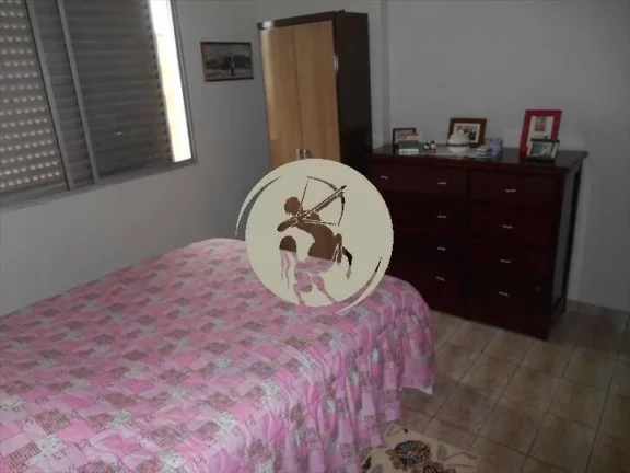 Imagem BEM LOCALIZADO PRÓXIMO CANAL 1 DEPENDENCIA COMPLETA COMODOS AMPLOS,