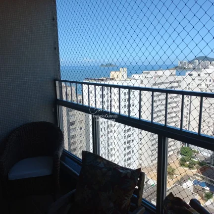 Imagem Apartamento à venda no Guarujá na Praia das Pitangueiras.