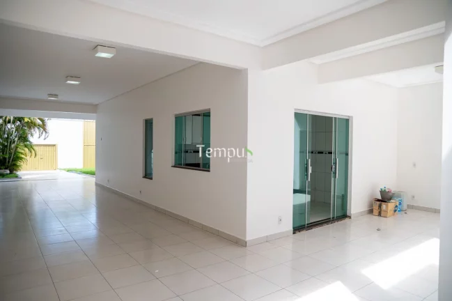 Imagem Casa Sobrado em Parque das Amendoeiras, Goiânia/GO