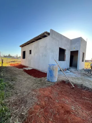 Imagem Casa à venda, com 2 quartos, 75m²