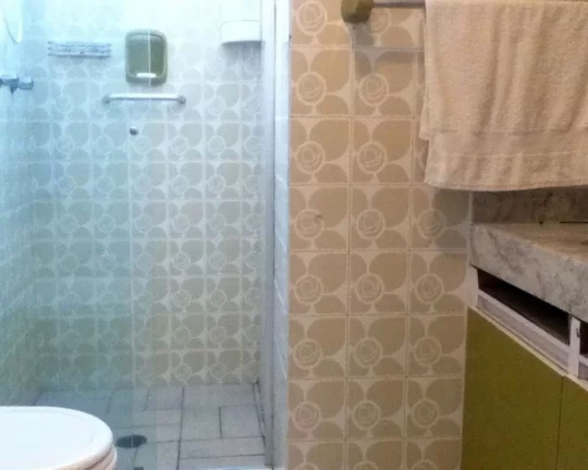 Imagem Apartamento com living para 03 ambientes, pisos de tacos, 03 dormitórios , banheiro social , cozinh...