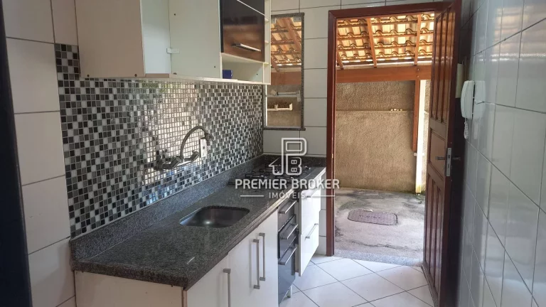 Imagem Casa linear em condomínio com 2 quartos à venda, 70 m² por R$ 370.000 - Araras - Teresópolis/RJ