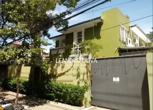 Imagem Casa Comercial em Higienópolis – 700m² de terreno | 600m² de área construída