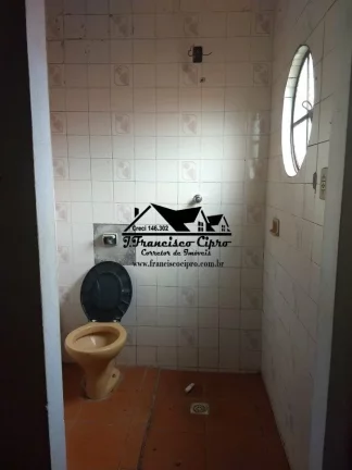Imagem Casa-Terrea-para-Venda-em-Sao-Dimas-Guaratingueta-SP