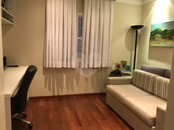 Imagem Casa à venda com 2 quartos, sendo 2 suítes, no condomínio Vilagio Viccino, São Paulo - SP