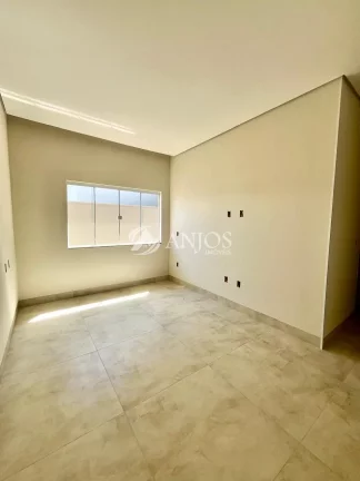 Imagem CASA DISPONIVEL PARA VENDA, NO SONHALTO VIDEIRA, SINOP - MT.