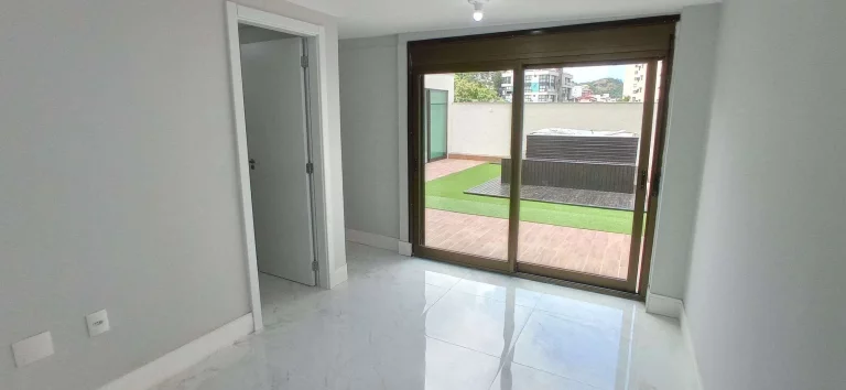 Imagem Apartamento à venda, 3 dormitórios (2 suítes), jacuzzi terraço com vista mar, 2 vagas, 170m2 privativos e 219m2 total. Agronômica, Florianópolis, SC