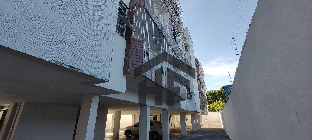 Imagem Apartamento com 3 Quartos à Venda, 130 m² em Encruzilhada - Recife