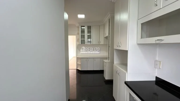 Imagem Apartamento com 3 suítes e área de lazer no bairro Mercês em Uberaba