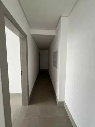 Imagem Apartamento com 4 suítes, closet e 3 vagas de garagem em Balneário Camboriú