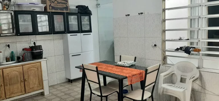 Imagem Casa à venda no Santo Antonio - 4/4, Suíte, Varanda, Sul - Consulte Agora!