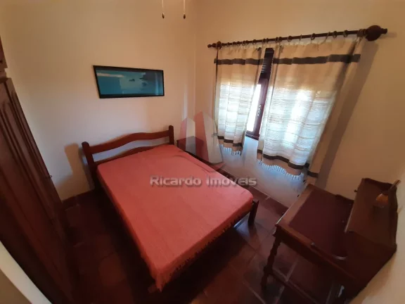 Imagem Casa em Condomínio à venda em Cabo Frio,RJ Peró 3 quartos 110m²