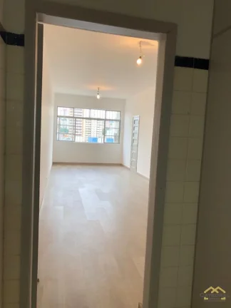 Imagem EXCELENTE CONJUNTO DE 5 SALAS COMERCIAIS NO CENTRO DE JUNDIAÍ PARA LOCAÇÃO