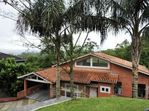 Pq das Artes - Ótima localização e muito verde!