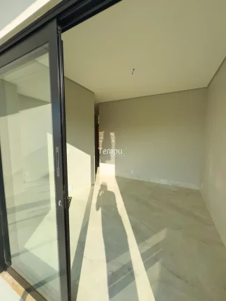 Imagem Aluguel Sobrado Alto Padrão, 3 suítes, nunca habitado, setor Faiçalville, Goiânia- Go