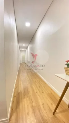 Imagem Residencial Jardim Itamaraty, Casa com 3 Suites. 2 Vagas de Garagem