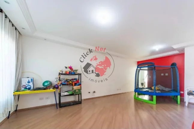 Imagem Sobrado Aceita permuta em São Caetano 50% do valor , 268m², 3 suítes com 2 suítes com sacada,quintal,8 vagas. bairro Vila Alpina, São Paulo