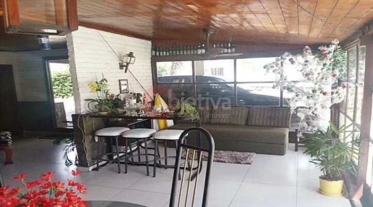 Imagem Casa com 3 dormitórios à venda, 640 m² - Ogiva - Cabo Frio/RJ