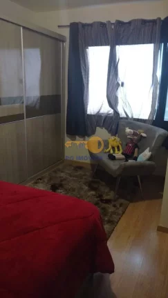 Imagem SOBRADO EM CONDOMINIO FECHADO COM 3 DORMITÓRIOS NO AGUA VERDE