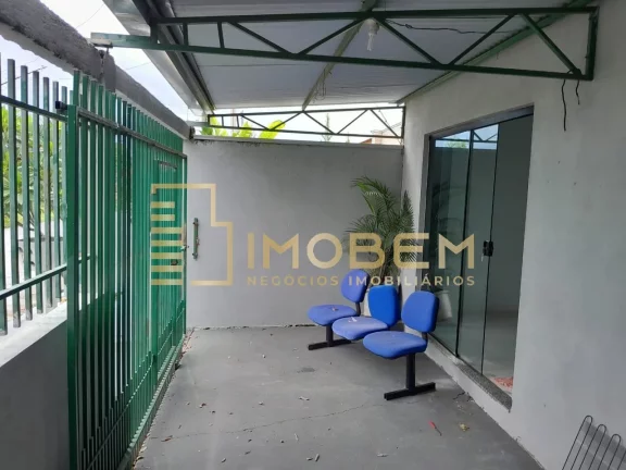 Imagem Casa à venda em Sinop-MT no Jardim Novo Horizonte: 5 quartos, 2 salas, 2 vagas de garagem, 240m² de área!