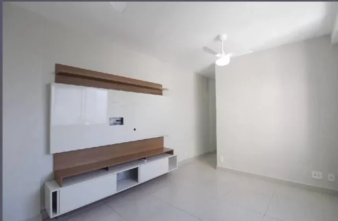 Imagem Apartamento para Venda, Freguesia, 3 dormitórios, 1 banheiro, 1 vaga