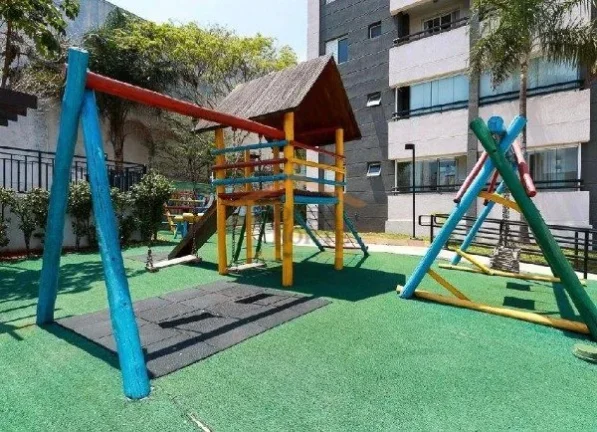 Imagem Apartamento 50m², 2 dormitórios, sendo o de casal com armários planejados, sala 2 ambientes, saca...