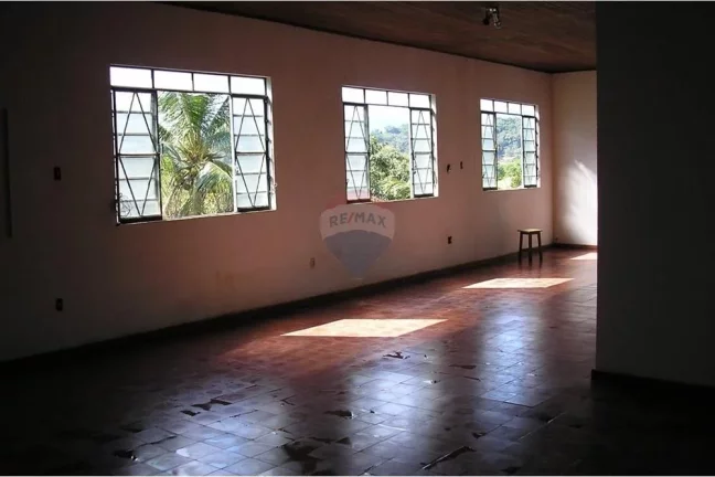 Imagem "Adquira Sua Fazenda dos Sonhos na Agro Brasil, RJ!"