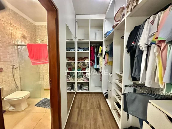 Imagem Casa com 3 dormitórios à venda, 200 m² por R$ 600.000,00 - Jardim Morumbi - Itumbiara/GO