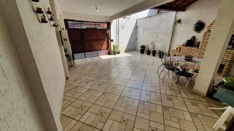 Imagem Casa com 2 dormitórios à venda, 75 m² por R$ 375.000,00 - Vila Suíça - Santo André/SP