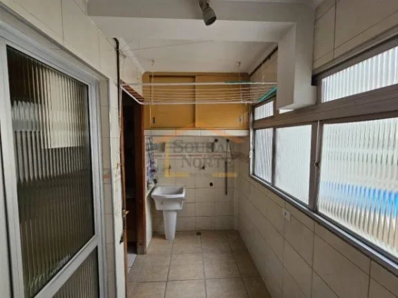Imagem Apartamento com 100m², dispõe de 3 dormitórios, sendo 1 suíte. Sala para dois ambientes, armári...