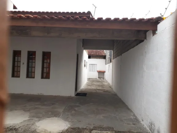 Imagem Casa para Venda em Itanhaém, Santa Júlia, 4 dormitórios, 2 banheiros, 6 vagas