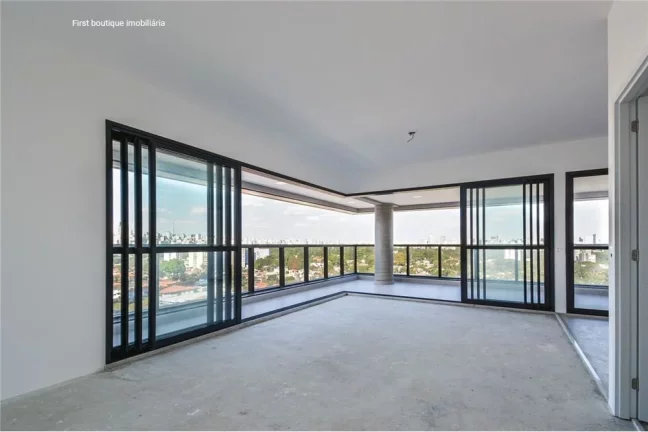 Apartamento com 3 Quartos à Venda,  em Pinheiros - São Paulo