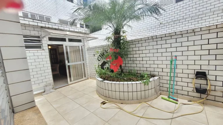 Imagem Apartamento térreo com alma de casa! 125m², quintal privativo, porteira fechada e localização imbatível no Campestre em Santo André!