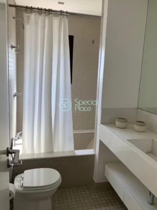Imagem Apartamento impecável, localizado no melhor do Itaim Bibi, próximo ao Parque do Povo. Planta com 7...