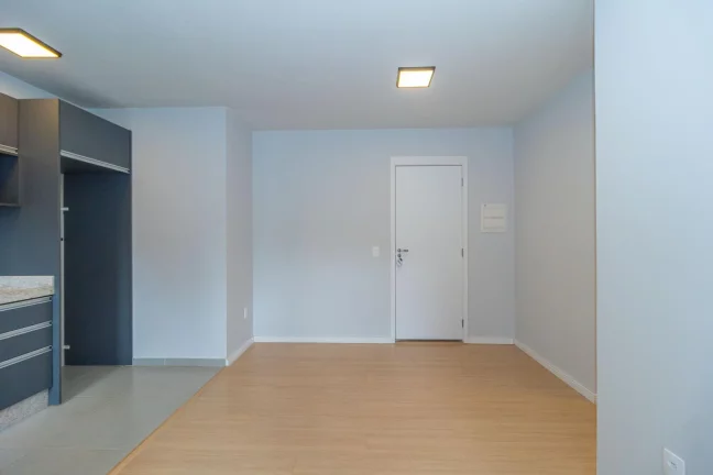 Imagem Apartamento de 2 quartos no bairro Campo Comprido