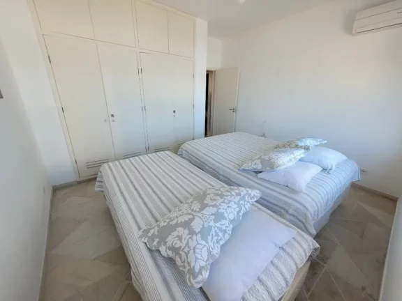 Imagem Apartamento com 4 dormitórios, 280 m² - venda ou aluguel - Pitangueiras - Guarujá/SP