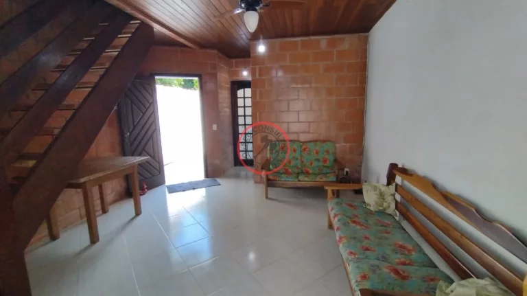 Imagem CASA COM ESCRITURA DEFINITIVA EM CAMBURY, 2 QUARTOS 2 BANHEIROS MESANINO SALA COZINHA AREA PRIVATIVA E VISTA PARA RESERVA NATURAL