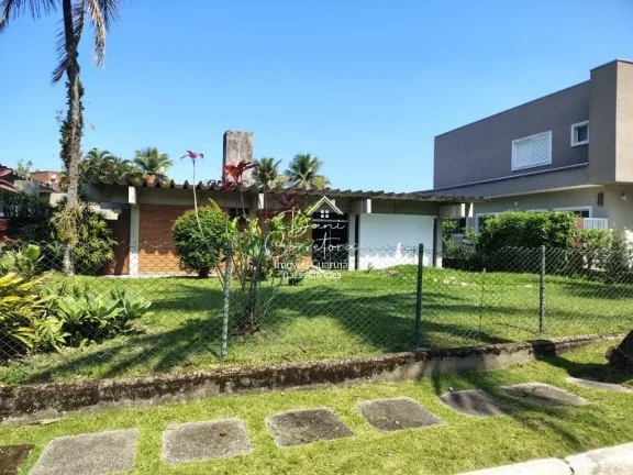 Imagem Terreno de alto padrão no condomínio Enseada, Guarujá-SP com piscina, área gourmet, sauna, quarto e banheiro