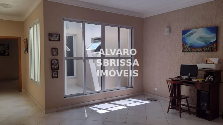 Imagem Casa comercial ou residencial com 4 dormitórios com excelente localização no B Brasil em Itu SP