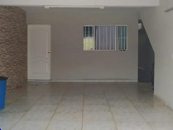 Imagem Descubra Seu Espaço Certo Neste Imóvel Versátil!