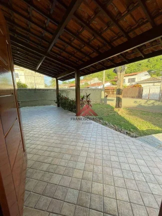 Imagem Casa com 2 dormitórios à venda, 182 m² por R$ 870.000,00 - Serra Grande - Niterói/RJ