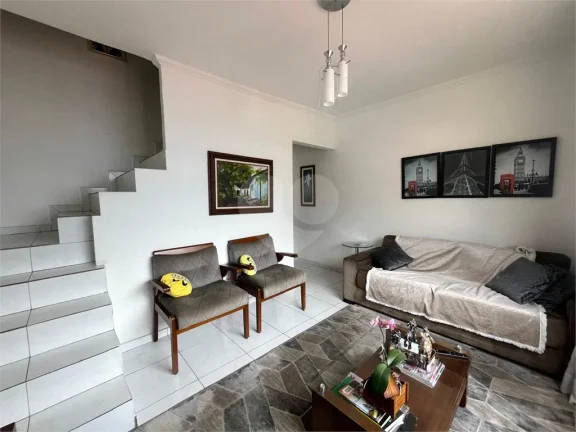 Imagem Casa para alugar com 3 quartos em CAMPO LIMPO, São Paulo - SP