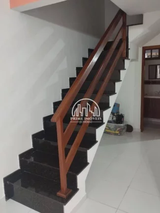 Imagem Sobrado com 3 dormitórios à venda, 199 m² por R$712 mil - Jardim Marambaia - Jundiaí/SP